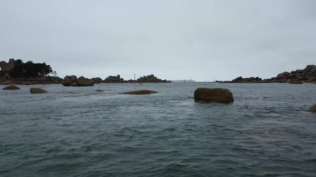 Low-level flight over the sea in a rocky area on the Brittany coast - Vol &agrave; basse altitude au dessus de la mer dans une zone rocheuse de la c&ocirc;te Bretonne