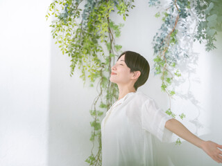 女性
