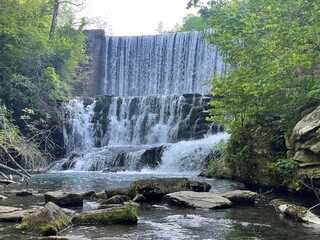 Blanchard Springs Recreational Area, Mirror Lake Waterfall at sunset 