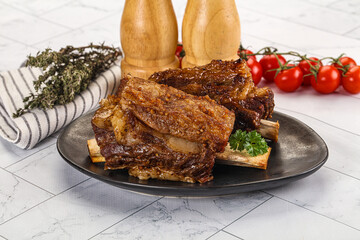 Baked beef ribs with marinade