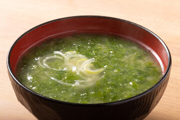 生青海苔　あおさ　味噌汁