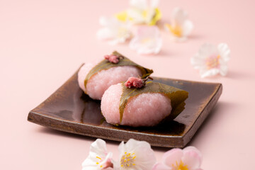 桜色が可愛い桜餅