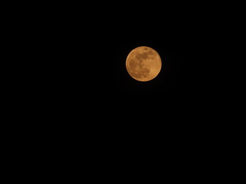 full moon in the night sky