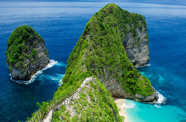 island in the sea