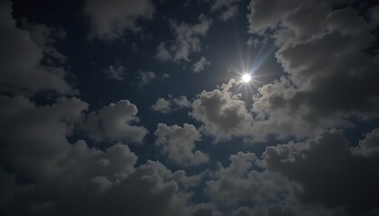 Obraz premium 흐린 구름사이로 나타나는 태양빛