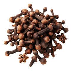 Obraz premium A heap of fresh cloves with dark brown color and distinctive bud shapes.
