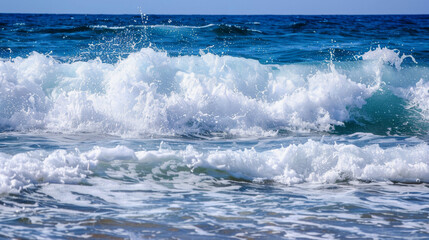 Fototapeta premium Seascape with Crashing Blue Waves