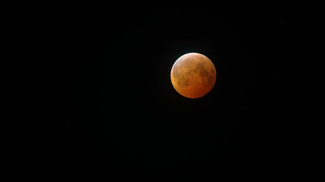 Total Lunar Eclipse Timelapse