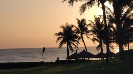 Viet nam, natrang, sunset beach.