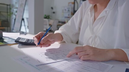 Personal money manager, daily money manager (DMM) credit management such as paying bills, managing records, medical bills, risk management, retirement plan, financial budget debt investment home loan