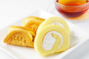 ワッフル　ロールケーキ