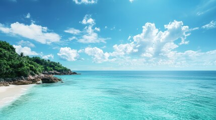 Fototapeta premium Captivating View of a Serene Beach on the Florida Peninsula with Clear Blue Water and Sky