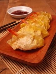 Whole Shrimp Dim Sum With Chicken