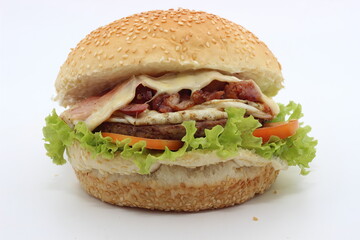 x bacon with tomato salad and burger