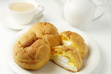 シュークリーム