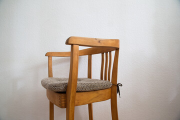 Vintage Armlehnstuhl aus Holz