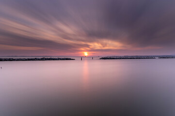 霞ヶ浦の夕焼けの風景