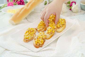 Creative Western food: corn toasted baguette