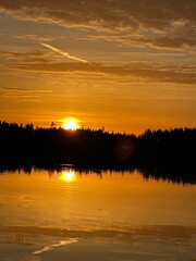 Fototapeta premium sunset over lake