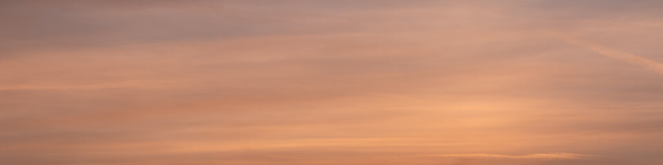 Fototapeta premium Fairy Iridescent Gradient Sky – Beautiful Pastel Sunset Scene