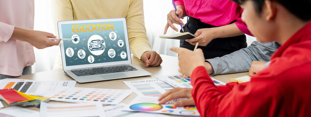 E-learning website with sofware for student to study online on the internet network brisk