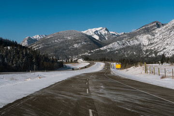 Winter landscape along the Icefield Parkway, leading to Jasper National
Park in Alberta, Canada....