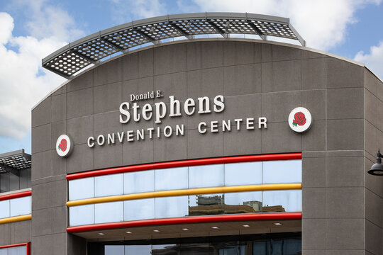 Rosemont, IL, USA - March 19, 2025: Donald E. Stephens Convention Center,  Rosemont-O'Hare Exposition Center, is a large convention center in the Chicago suburbs in Rosemont near O'Hare Airport.