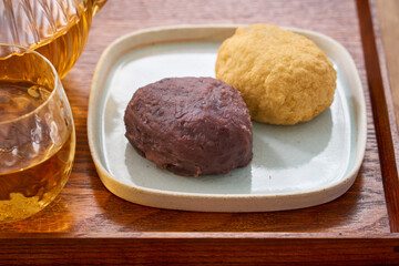 おはぎ – あんこときな粉の伝統的な和菓子