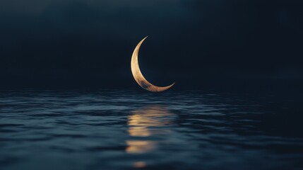 Obraz premium Crescent Moon over Calm Waters: A Nighttime Serenity