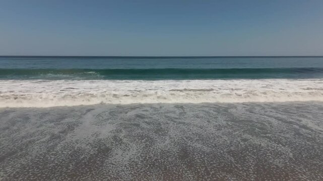 Iquique playa brava chile tarapaca cavancha day beach blue sky waves
