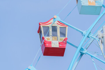 Spring’s Gentle Whispers: The Delicate Ferris Wheel of Wolmido