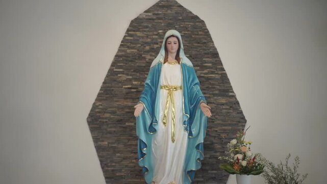 Sacred Silence of Easter
