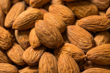 Organic Raw Whole Dry Almonds