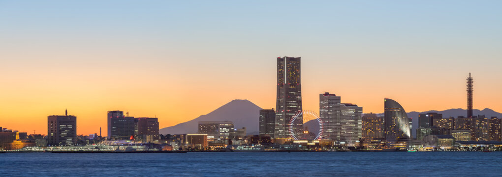 Yokohama skyline at sunset with Mount Fuji in the background, Kanagawa Prefecture, Japan