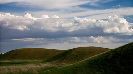 Obraz premium Landscape is defined by contours shapes of a g