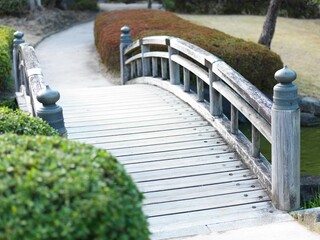 日本庭園の橋