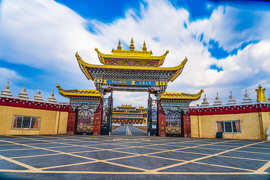 Famous tourist attraction in Sichuan, China: Ta Gong Mu Ya Da Temple Chinese translation in the picture: Muya Temple