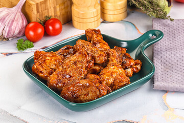 Buffalo chicken wings barbecue sauce