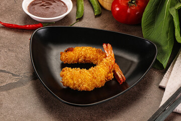 Crispy breaded golden fried prawns