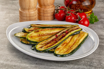 Grilled young zucchini for snack