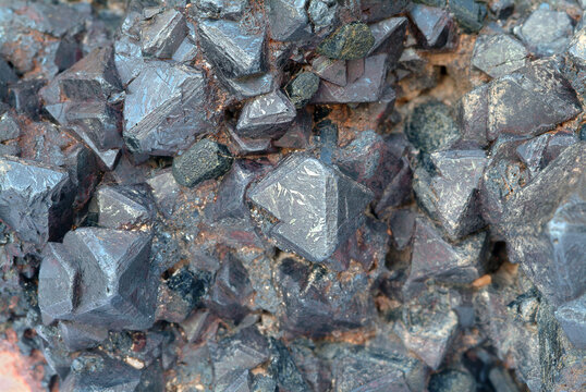 Mineral Hematite, Varient Martite, Dull black crystals of magnet