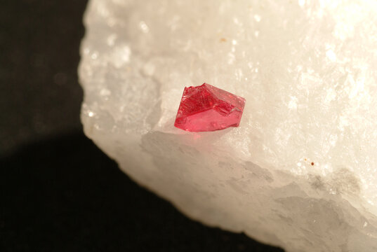 Mineral Spinel, Transparent red spinel crystal perched on white Calcite, Pein Pyit, Mogok, Sagaing, Myanmar Republic