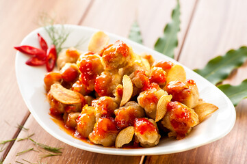 Crunchy Bite-Sized Spicy Popcorn Chicken Snack