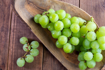 Whites grapes