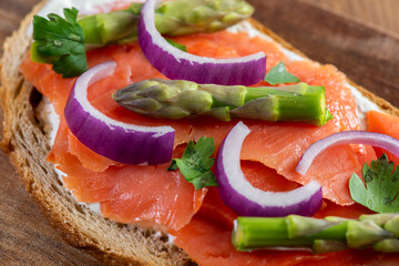 Smoked Salmon Toast with asparagus 