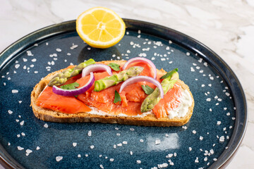 Smoked Salmon Toast with asparagus 