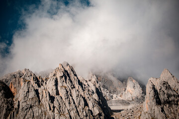 Mountain road on Ganbai Road in Ganzi area of ​​Sichuan, China