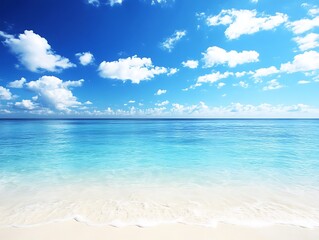 Obraz premium Serene ocean scene showing the bright blue water and white sand