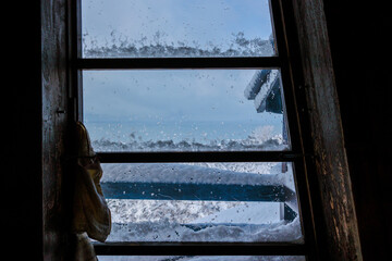 雪化粧した彦根城とその周辺