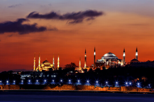 The view of the Sultanahmet and Hagia Sophia mosques from the Istanbul Bosphorus.